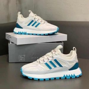 designer new fashionable summer breathable sneakers and versatile sports mesh casual soft soles men's trendy shoe