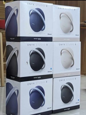 Harman Kardon Onyx Studio 8 Portable Speaker - Black