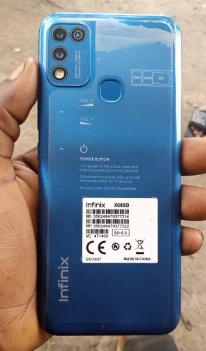 Infinix Hot 10i GB Green (Used)